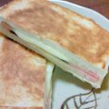 有希-yuki-'s cooksnap of when they made ～無理矢理！？フライパンでホットサンド～.