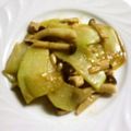 バウンド's cooksnap of when they made はやとうりと豚ミンチのオイスター味噌炒め.