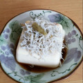 こいけん♪'s cooksnap of when they made ふわふわしらすをのせた冷奴.