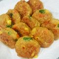 ROROYON's cooksnap of when they made ツナと野菜のカレーバーグ.