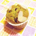 kurozubb's cooksnap of when they made 抹茶とホワイトチョコのマフィン.
