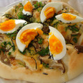 もんチッチッ's cooksnap of when they made 温玉ときのこのトロトロ☆ピザ.