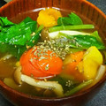 SuZuKze's cooksnap of when they made 簡単 ほうれん草 トマトのコンソメスープ.