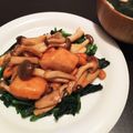 さっとおん's cooksnap of when they made フライパン１つ☆鮭ときのこの照り焼き丼♫.