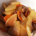 さにーちゃん♪'s cooksnap of when they made やきとり缶で大根の煮物♪.
