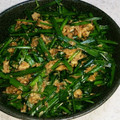 男の子4人のママもっち's cooksnap of when they made 鯖缶とにらの和え物.
