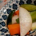 keikoree's cooksnap of when they made 大根と胡瓜の簡単酢漬け.