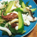 うさぎや炊事堂。's cooksnap of when they made イカゲソときゅうりの塩いため。.