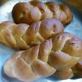 おおなべ's cooksnap of when they made 簡単・三つ編みパン.