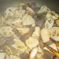 sheher's cooksnap of when they made めんつゆで簡単！蓮根・蒟蒻・鶏胸の炒め物.