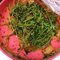 ★みーちゃんママ★'s cooksnap of when they made 豆苗とキムチのごま和え.