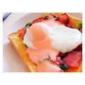やまっサン's cooksnap of when they made 食パンdeエッグベネディクト風.
