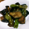 ﾁｮﾎﾞﾋﾟ's cooksnap of when they made 簡単うまい♡ししとうとなすの甘辛炒め♡.