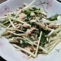 ♪エミィ♪'s cooksnap of when they made 簡単٭＊水菜と大根とツナのサラダ*＊.