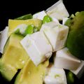 tokonatu11's cooksnap of when they made アボカドと枝豆と豆腐の塩レモンサラダ.