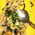 KaN32's cooksnap of when they made 豆苗とキノコのガーリック炒め.