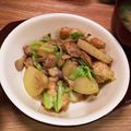 らりるれろろんぱ's cooksnap of when they made 鶏肉とじゃがいものニンニクバター醤油炒め.