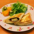 おなまけ主婦's cooksnap of when they made 具材いろいろ☆ホットサンドイッチ.