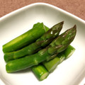 selfcooker's cooksnap of when they made 今が旬♪アスパラときゅうりの浅漬け.