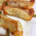 ドロイドくん's cooksnap of when they made 餃子の皮でアスパラ巻き.