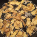 はべん's cooksnap of when they made 簡単♪古くなった揚げ油の再生.