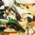 harmony930's cooksnap of when they made ♪ほうれん草とエリンギのにんにく炒め♪.