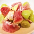 TAMAヒメ's cooksnap of when they made いちじく、マスカットと生ハムのサラダ.
