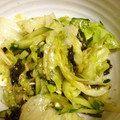 クックQMU3UW☆'s cooksnap of when they made レタスときゅうりのもみもみ♪和サラダ.