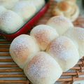 myu**'s cooksnap of when they made 練乳ちぎりパン.