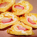 ayneeee's cooksnap of when they made 【お弁当】とろ〜りチーズとカニカマ卵焼き.