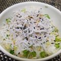 flatty1016's cooksnap of when they made 休脂日！しらすご飯♪.