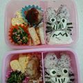 sanama0826's cooksnap of when they made キャラ弁★トトロおにぎり★くろすけ付き!.