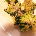 yuri827's cooksnap of when they made 簡単☆ブロッコリーの胡麻マヨ和え.