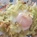 苺エクレア's cooksnap of when they made 簡単キャベツの巣ごもり卵.
