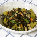 ◆◇Wtiti＊◇◆'s cooksnap of when they made ひじきとさつま芋の煮物.