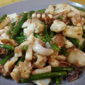 ３人息子のママ's cooksnap of when they made いかとにんにくの芽のシンプル炒め♪.
