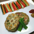 moto5th's cooksnap of when they made 蓮根の挟み焼き☆洋風and和風の2種.