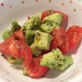 すぷも's cooksnap of when they made アボカドとトマトのバジルソースあえ.