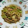 もぐ・ω・くま's cooksnap of when they made もやしと豚肉のゴマ醤油炒め.