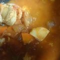 新米嫁　ともぞう's cooksnap of when they made 簡単♪トマト缶でブイヤベース.