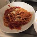 mthさおりん's cooksnap of when they made 簡単刻みベーコンのトマトソーススパゲティ.