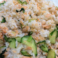 ぴかそ0201's cooksnap of when they made 鮭ときゅうりの混ぜご飯.