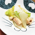konbmaki's cooksnap of when they made 離乳食後期　鮭とかぶと白菜の煮物.
