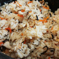 くぅぽん☆'s cooksnap of when they made 簡単☆ツナとひじきの炊き込みご飯.
