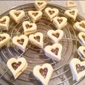 gemellini's cooksnap of when they made バレンタイン♡生チョコサンドクッキー.