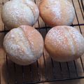 さとちゃんちゃん's cooksnap of when they made HBでパリッとテーブルロール♪.