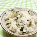 赤い電話's cooksnap of when they made わかめご飯を塩麹で。.