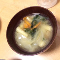 ともぱんたから's cooksnap of when they made 玉ねぎと揚げさんの味噌汁.
