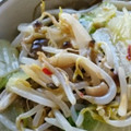 わんだーたまこ's cooksnap of when they made レタスとしめじともやしのピリ辛ナムル風.