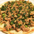 himmel25's cooksnap of when they made ♔すき焼き牛肉とごぼうのネギのせピザ♔.